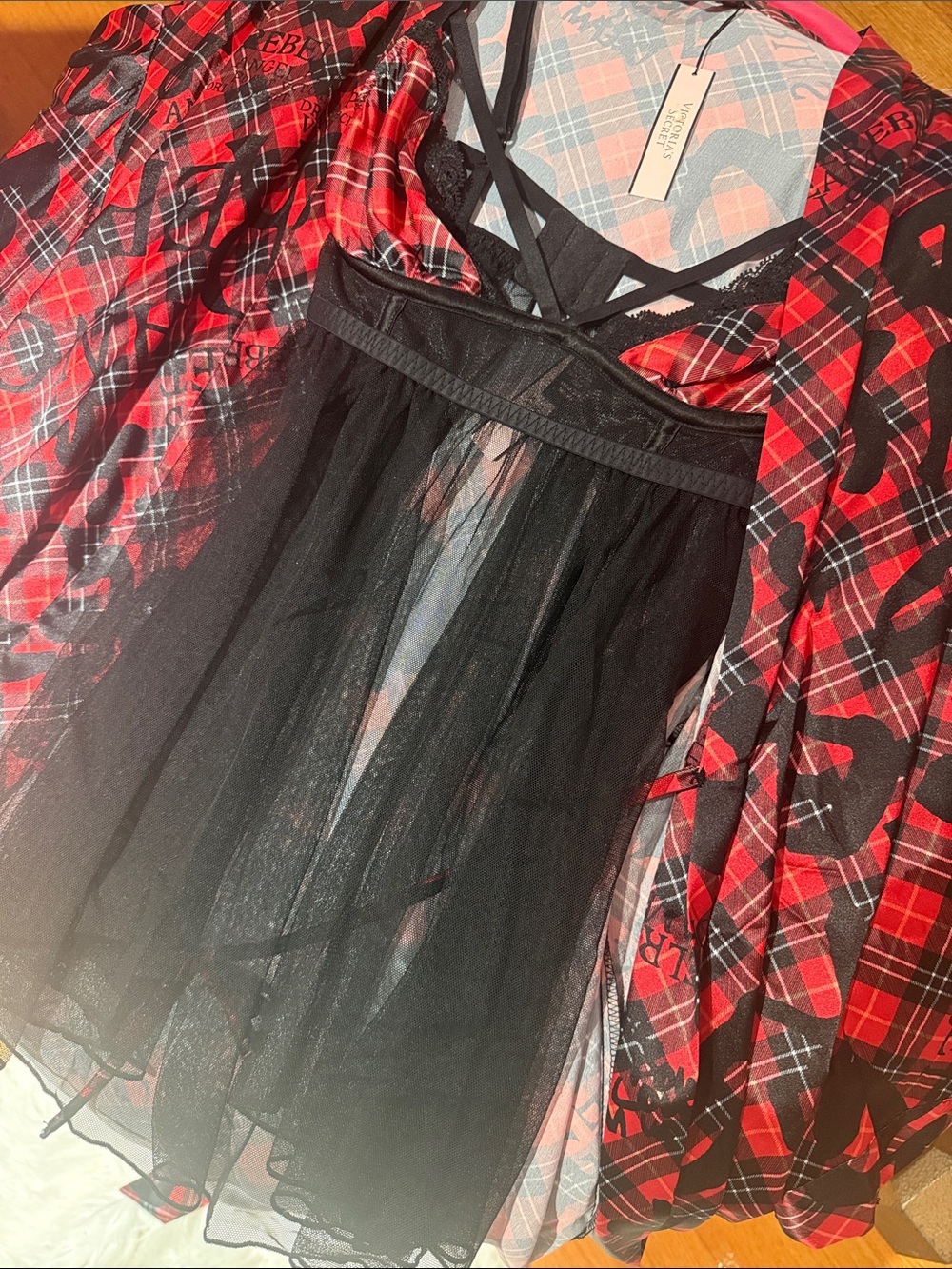 Victoria's Secret Fashion Show Red Plaid Robe with Baby Doll XS New !